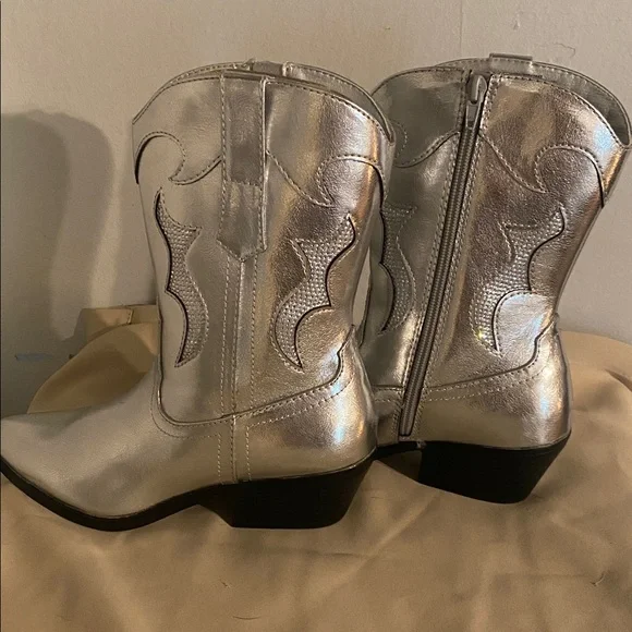 Western boots - Picture 8 of 13